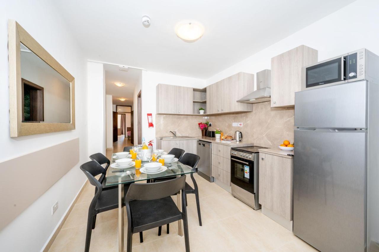 Sea Bliss Apartments With Terrace Just Off Seafront In St Paul'S Bay - By Getawaysmalta San Pawl il-Baħar Eksteriør bilde