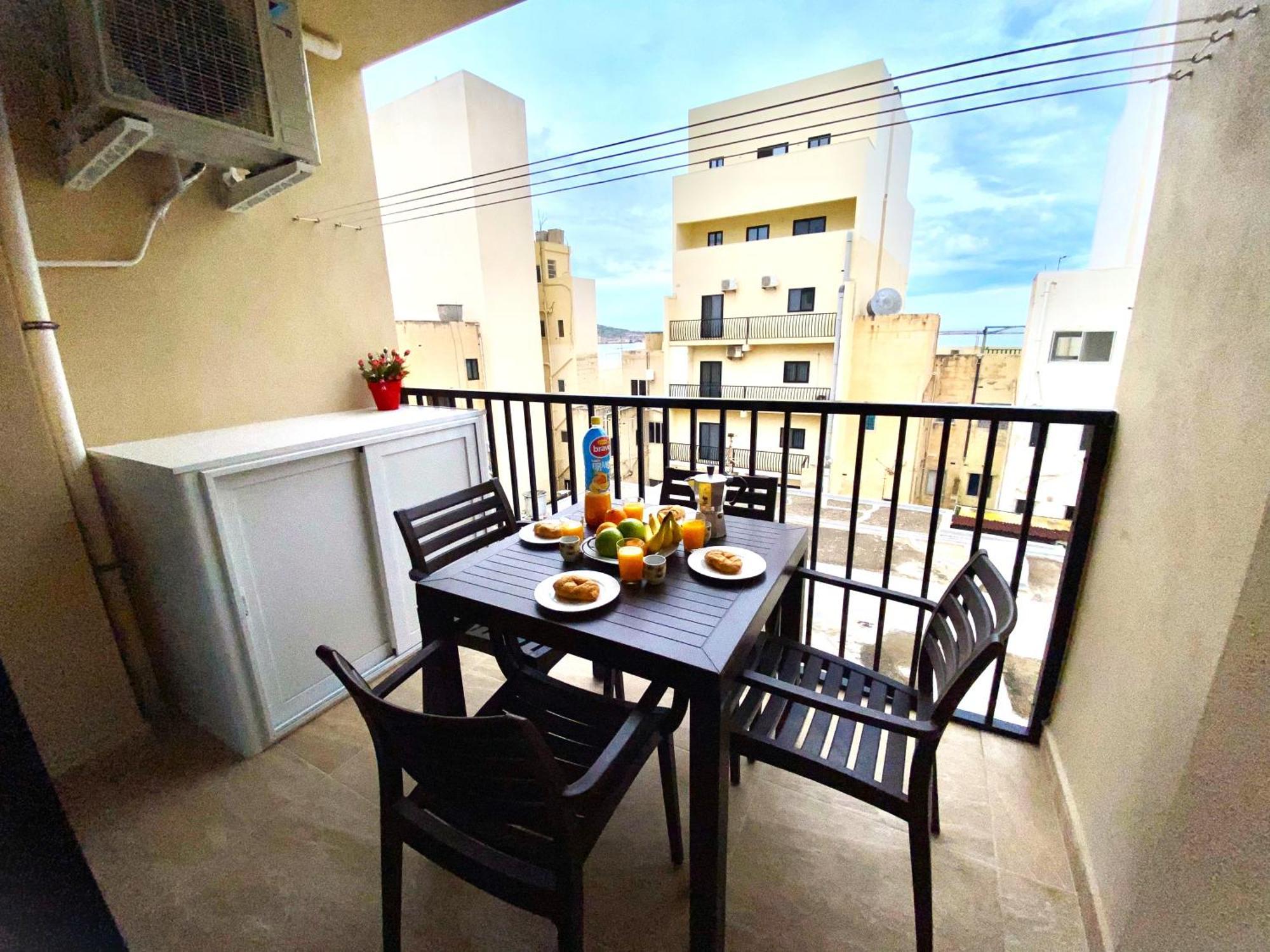 Sea Bliss Apartments With Terrace Just Off Seafront In St Paul'S Bay - By Getawaysmalta San Pawl il-Baħar Eksteriør bilde