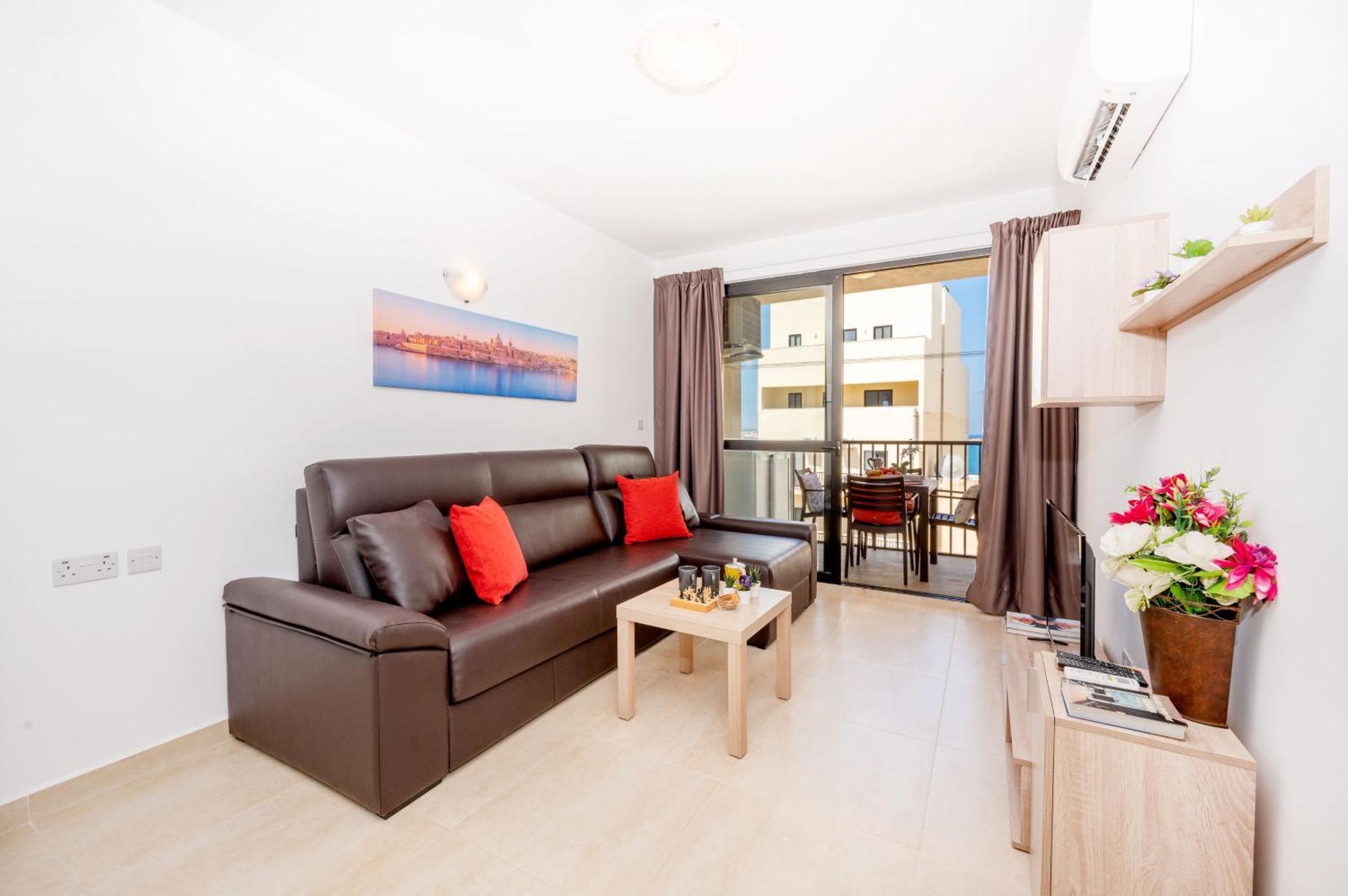 Sea Bliss Apartments With Terrace Just Off Seafront In St Paul'S Bay - By Getawaysmalta San Pawl il-Baħar Eksteriør bilde